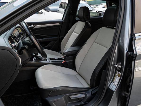 Volkswagen Jetta VII с пробегом 2019 года, цена 1 970 000 рублей, 128449 км, седан, Автокод Объявления