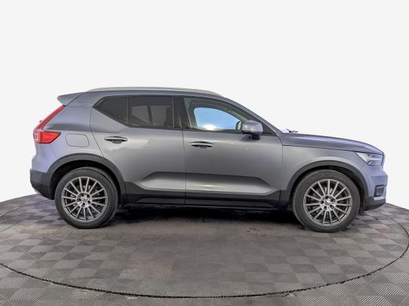 Volvo XC40 I с пробегом 2018 года, цена 2 445 000 рублей, 176314 км, внедорожник, Автокод Объявления