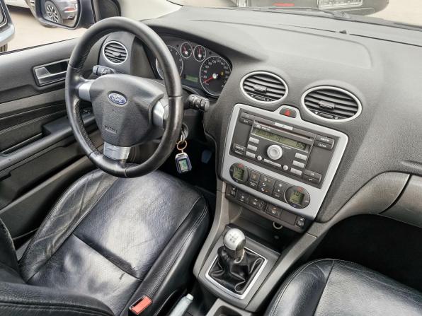 Ford Focus II с пробегом 2005 года, цена 349 000 рублей, 291441 км, седан, Автокод Объявления