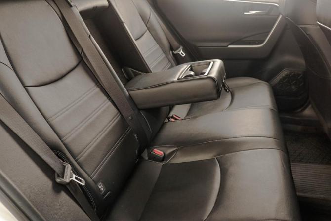 Toyota RAV4 V (XA50) с пробегом 2020 года, цена 3 779 000 рублей, 64000 км, внедорожник, Автокод Объявления