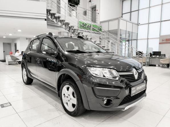 Renault Sandero II с пробегом 2017 года, цена 1 051 000 рублей, 109637 км, хэтчбек, Автокод Объявления