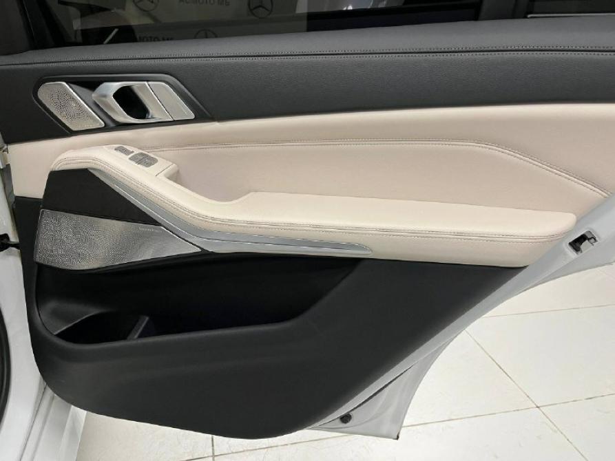 BMW X7 I (G07) Екатеринбург  - изображение 30