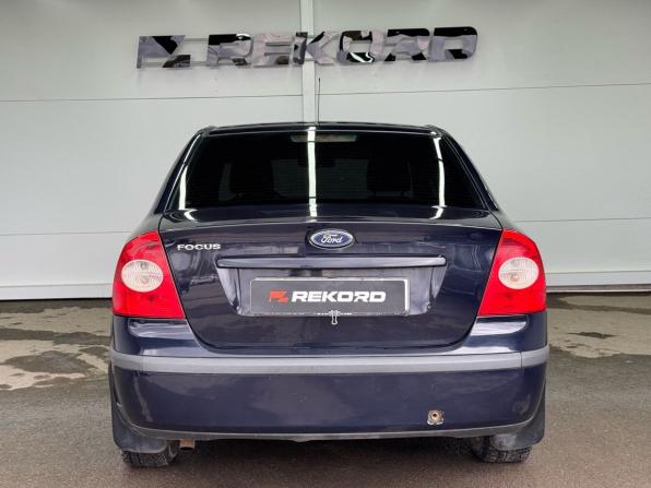 Ford Focus II с пробегом 2006 года, цена 299 000 рублей, 223400 км, седан, Автокод Объявления
