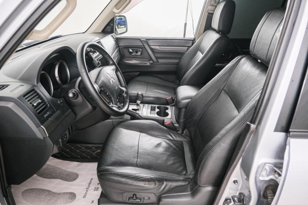 Mitsubishi Pajero IV Рестайлинг 1 Красноярск  - изображение 8