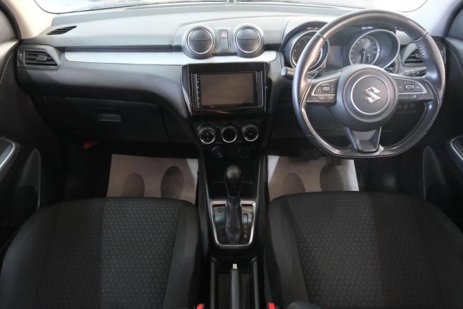 Suzuki Swift V с пробегом 2018 года, цена 1 259 000 рублей, 110000 км, хэтчбек, Автокод Объявления