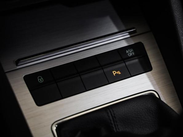 Skoda Octavia III (A7) с пробегом 2016 года, цена 1 389 000 рублей, 91190 км, лифтбек, Автокод Объявления