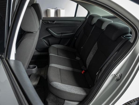 Skoda Rapid II с пробегом 2022 года, цена 1 650 000 рублей, 60917 км, лифтбек, Автокод Объявления