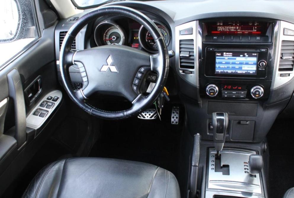 Mitsubishi Pajero IV Рестайлинг 1 Нижний Новгород  - изображение 17