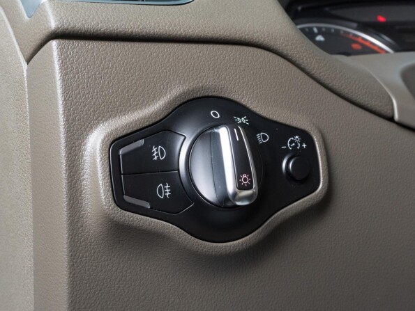 Audi Q5 I (8R) с пробегом 2012 года, цена 1 849 000 рублей, 120402 км, внедорожник, Автокод Объявления