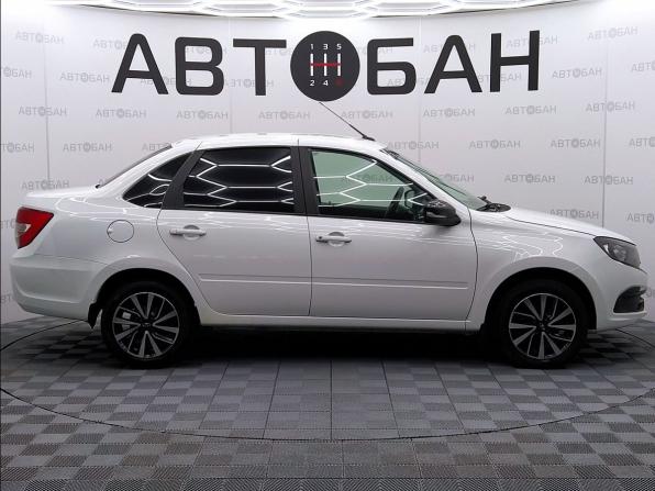 Lada (ВАЗ) Granta I Рестайлинг с пробегом 2023 года, цена 820 000 рублей, 57783 км, седан, Автокод Объявления