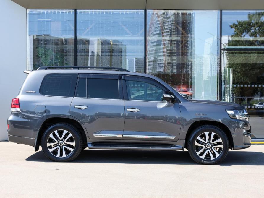 Toyota Land Cruiser 200 Series Рестайлинг 2 Москва  - изображение 4