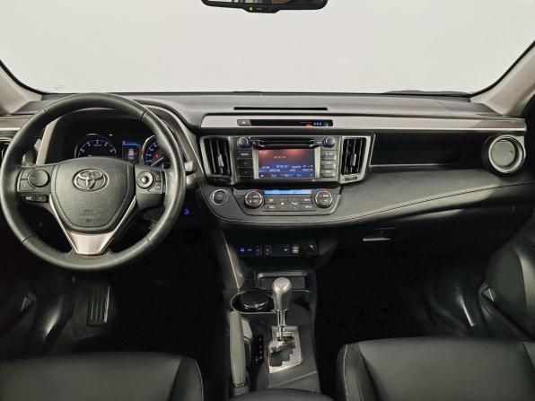 Toyota RAV4 IV (XA40) Рестайлинг с пробегом 2016 года, цена 2 350 000 рублей, 89154 км, внедорожник, Автокод Объявления