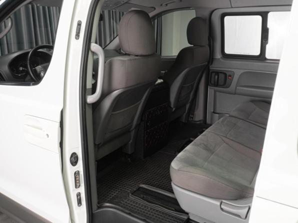 Hyundai H-1 II с пробегом 2014 года, цена 1 849 000 рублей, 183832 км, минивэн, Автокод Объявления