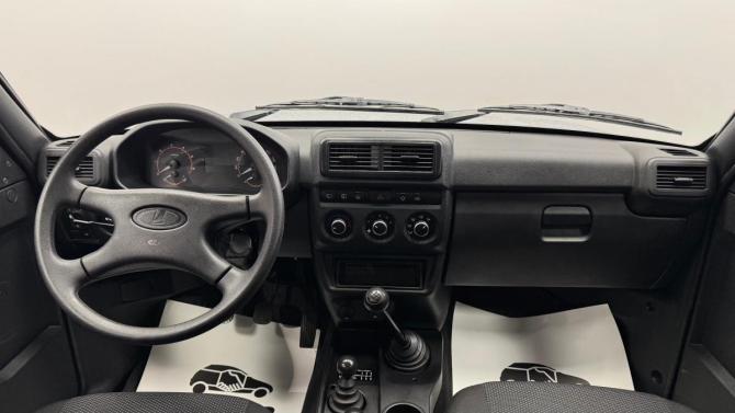 Lada (ВАЗ) Niva Legend с пробегом 2025 года, цена 995 000 рублей, 5968 км, внедорожник, Автокод Объявления