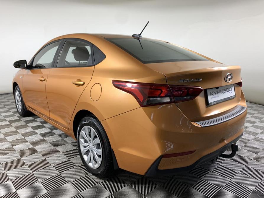 Hyundai Solaris II Москва  - изображение 7