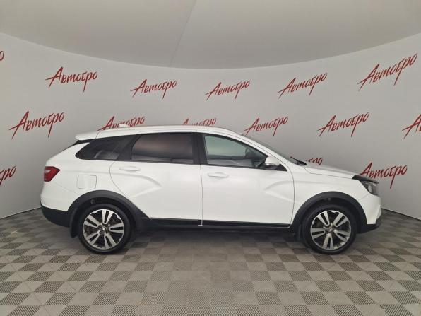Lada (ВАЗ) Vesta I с пробегом 2021 года, цена 1 079 000 рублей, 138601 км, универсал, Автокод Объявления