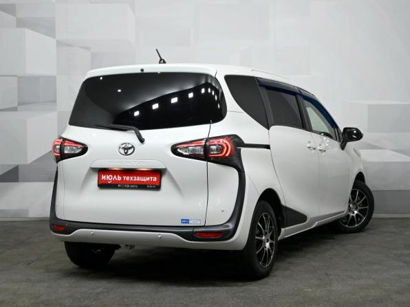 Toyota Sienta II Рестайлинг с пробегом 2018 года, цена 1 550 000 рублей, 100500 км, минивэн, Автокод Объявления