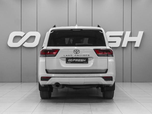 Toyota Land Cruiser 300 Series с пробегом 2021 года, цена 10 990 000 рублей, 70456 км, внедорожник, Автокод Объявления
