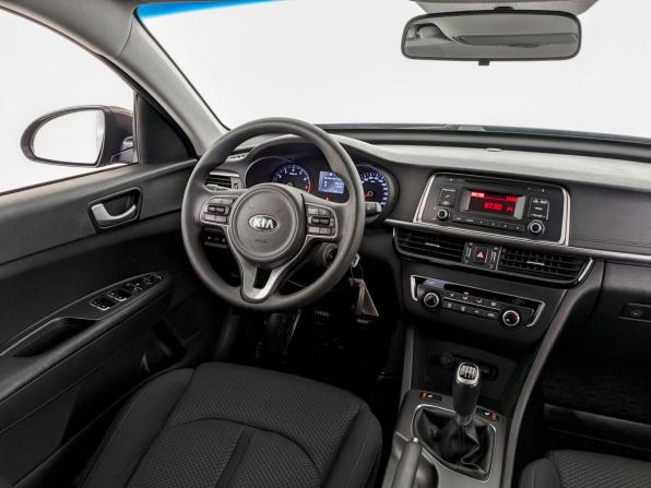Kia Optima IV Рестайлинг с пробегом 2018 года, цена 1 880 000 рублей, 80210 км, седан, Автокод Объявления