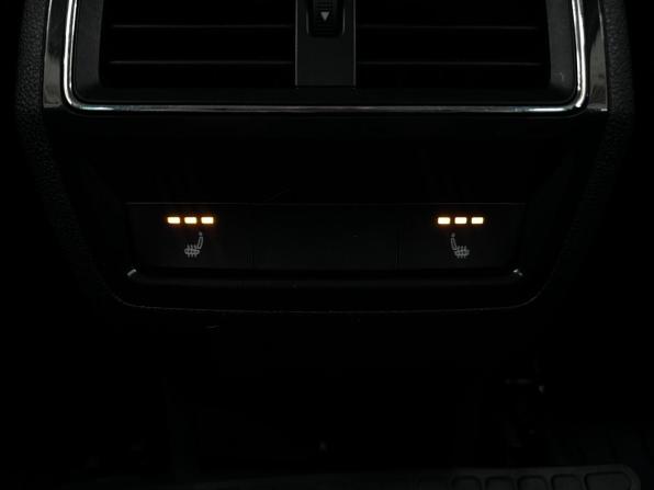 Skoda Karoq I с пробегом 2020 года, цена 2 330 000 рублей, 113168 км, внедорожник, Автокод Объявления