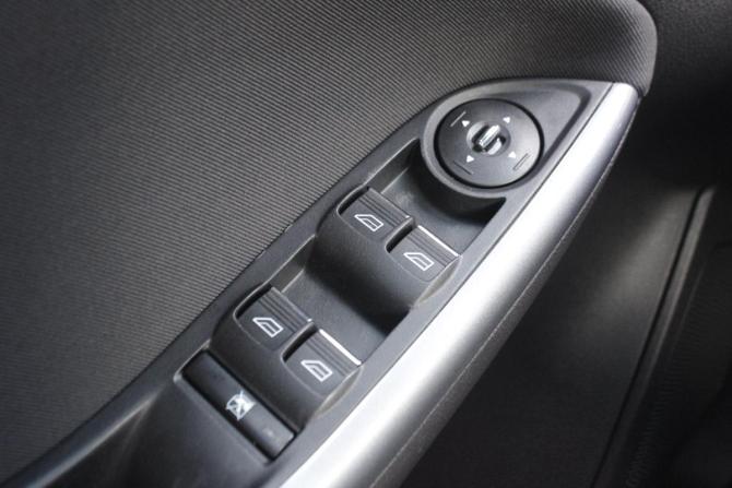 Ford Focus III с пробегом 2012 года, цена 870 000 рублей, 170325 км, универсал, Автокод Объявления