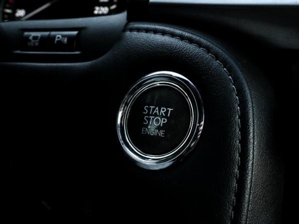 Lexus LX III Рестайлинг 2 с пробегом 2016 года, цена 7 199 000 рублей, 88036 км, внедорожник, Автокод Объявления