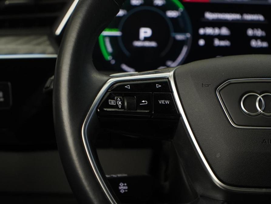 Audi e-tron I Москва  - изображение 21