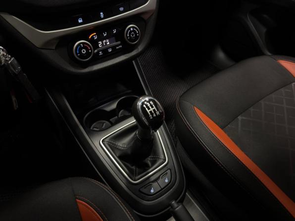 Lada (ВАЗ) Vesta I с пробегом 2019 года, цена 1 179 000 рублей, 86324 км, универсал, Автокод Объявления