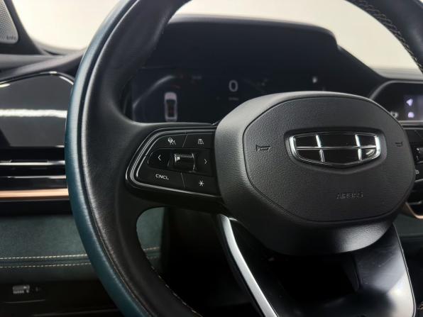 Geely Monjaro I с пробегом 2023 года, цена 2 949 000 рублей, 90000 км, внедорожник, Автокод Объявления