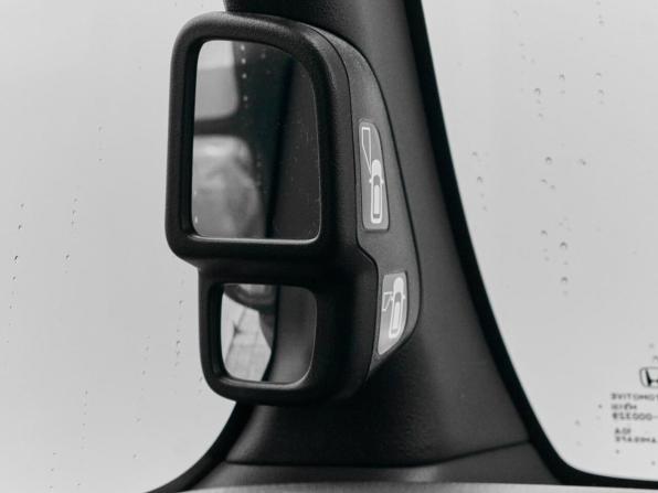 Honda N-BOX II с пробегом 2019 года, цена 1 270 000 рублей, 93867 км, минивэн, Автокод Объявления