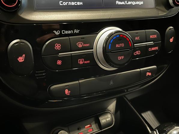 Kia Soul II с пробегом 2015 года, цена 1 360 000 рублей, 99875 км, хэтчбек, Автокод Объявления