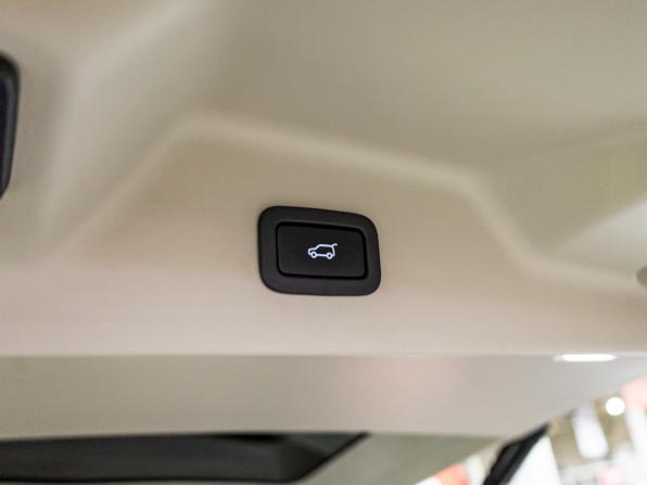 Land Rover Range Rover IV Рестайлинг с пробегом 2019 года, цена 5 490 000 рублей, 124939 км, внедорожник, Автокод Объявления