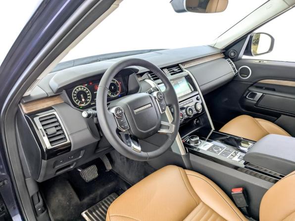 Land Rover Discovery V с пробегом 2018 года, цена 2 980 000 рублей, 202287 км, внедорожник, Автокод Объявления