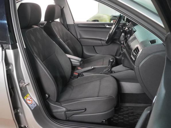 Volkswagen Polo VI с пробегом 2021 года, цена 1 579 030 рублей, 140569 км, лифтбек, Автокод Объявления