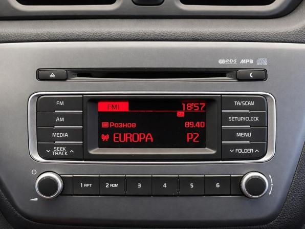 Kia Rio III Рестайлинг с пробегом 2016 года, цена 1 197 000 рублей, 51436 км, хэтчбек, Автокод Объявления