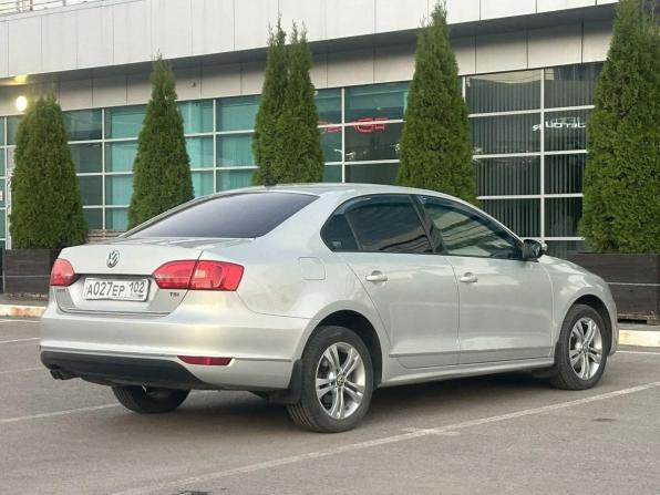 Volkswagen Jetta VI с пробегом 2011 года, цена 990 000 рублей, 210000 км, седан, Автокод Объявления