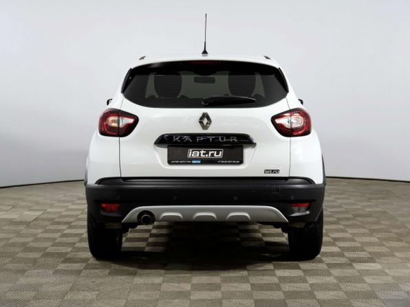 Renault Kaptur I с пробегом 2017 года, цена 934 000 рублей, 138113 км, внедорожник, Автокод Объявления