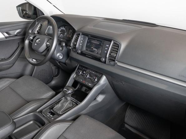 Skoda Karoq I с пробегом 2022 года, цена 2 395 100 рублей, 126848 км, внедорожник, Автокод Объявления