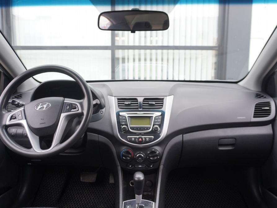 Hyundai Solaris I Москва  - изображение 12