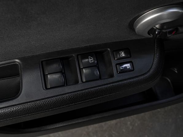 Nissan Tiida I Рестайлинг с пробегом 2013 года, цена 859 000 рублей, 176525 км, хэтчбек, Автокод Объявления