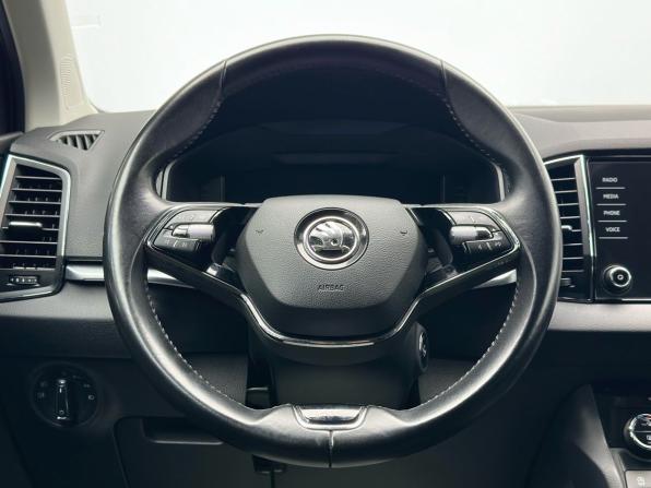 Skoda Karoq I с пробегом 2020 года, цена 2 429 000 рублей, 98215 км, внедорожник, Автокод Объявления