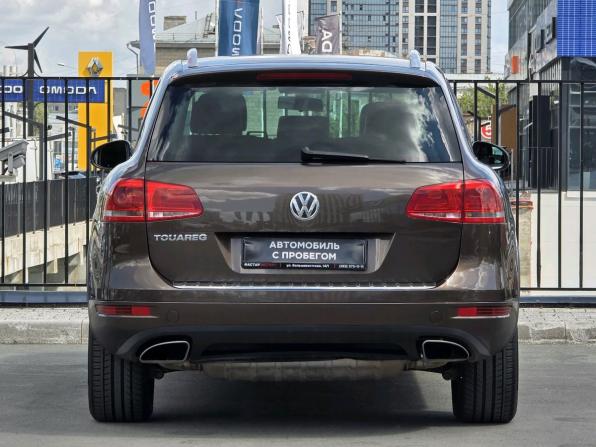 Volkswagen Touareg II с пробегом 2014 года, цена 1 995 000 рублей, 308735 км, внедорожник, Автокод Объявления