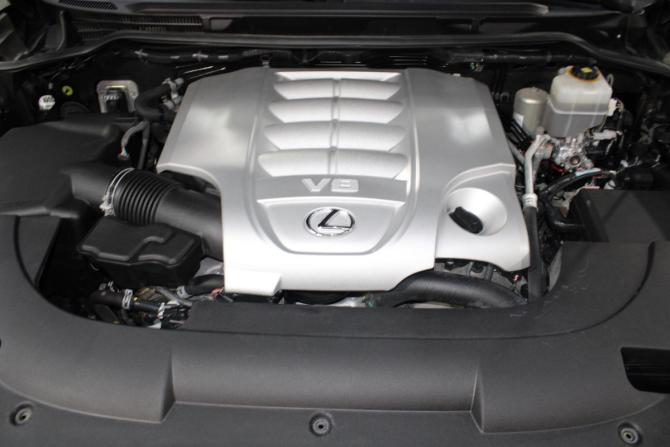 Lexus LX III Рестайлинг 2 с пробегом 2019 года, цена 9 200 000 рублей, 152600 км, внедорожник, Автокод Объявления