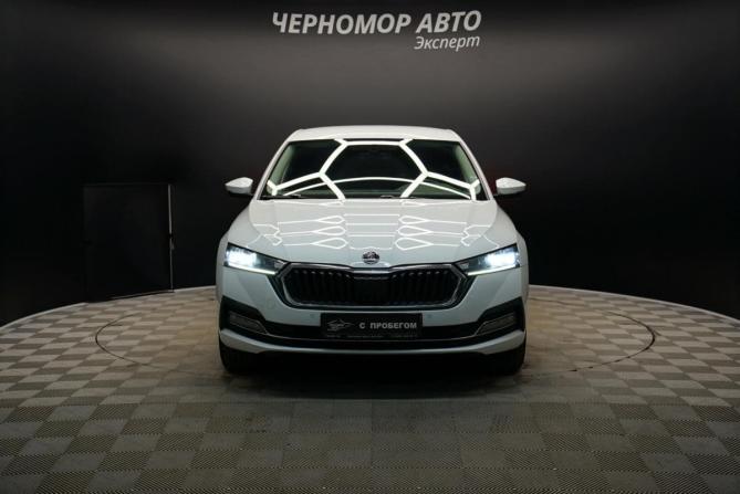 Skoda Octavia IV (A8) с пробегом 2021 года, цена 2 299 000 рублей, 113000 км, лифтбек, Автокод Объявления
