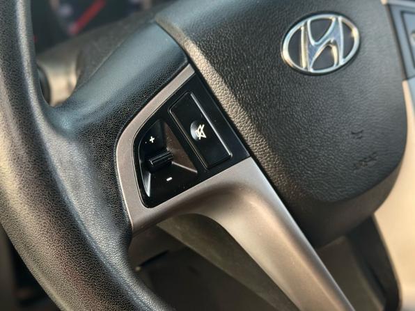 Hyundai Solaris I Рестайлинг с пробегом 2016 года, цена 899 000 рублей, 168672 км, седан, Автокод Объявления
