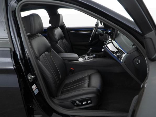 BMW 5 серии VII (G30/G31/G38) Рестайлинг с пробегом 2021 года, цена 4 598 444 рубля, 59285 км, седан, Автокод Объявления