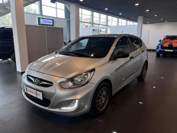Hyundai Solaris I с пробегом 2011 года, цена 545 000 рублей, 269609 км, хэтчбек, Автокод Объявления