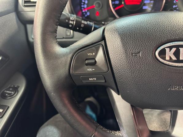 Kia Rio III с пробегом 2012 года, цена 945 000 рублей, 237941 км, седан, Автокод Объявления