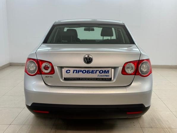 Volkswagen Jetta V с пробегом 2009 года, цена 890 000 рублей, 130341 км, седан, Автокод Объявления