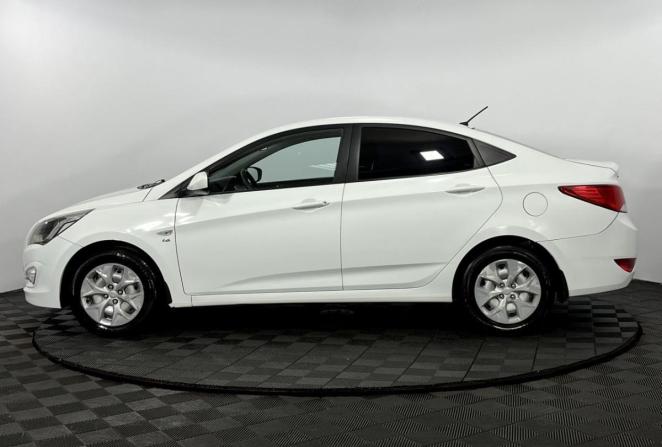 Hyundai Solaris I Рестайлинг с пробегом 2015 года, цена 1 260 000 рублей, 113325 км, седан, Автокод Объявления